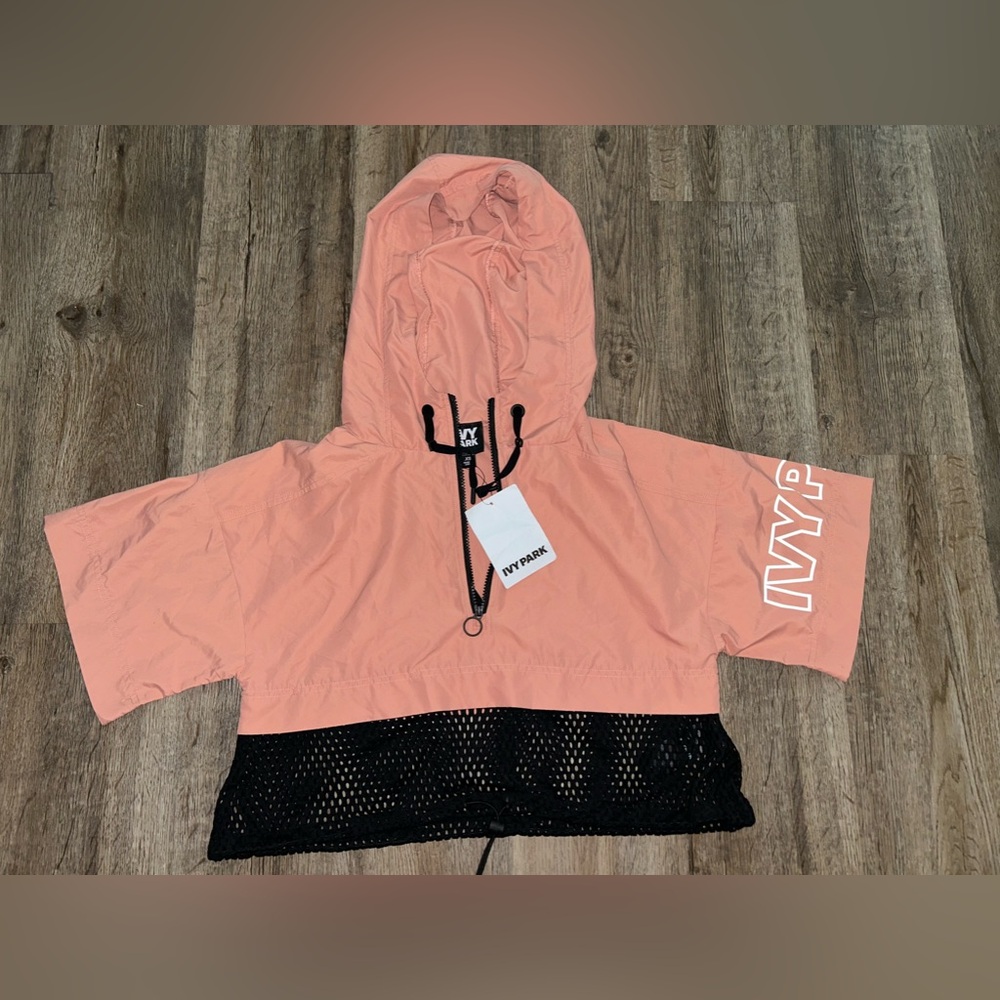 IVY PARK BY BEYONCE CROP TOP